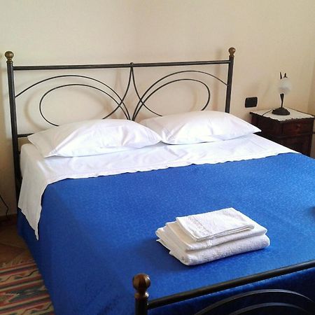 Ca Du Ruja Guest House Strevi Room photo